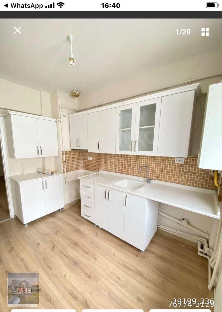 🏡 HİTİT GAYRİMENKUL’DEN SOKULLU CADDE YANI YAPILI 2.KAT KİRALIK 3+1 DAİRE BOŞŞ