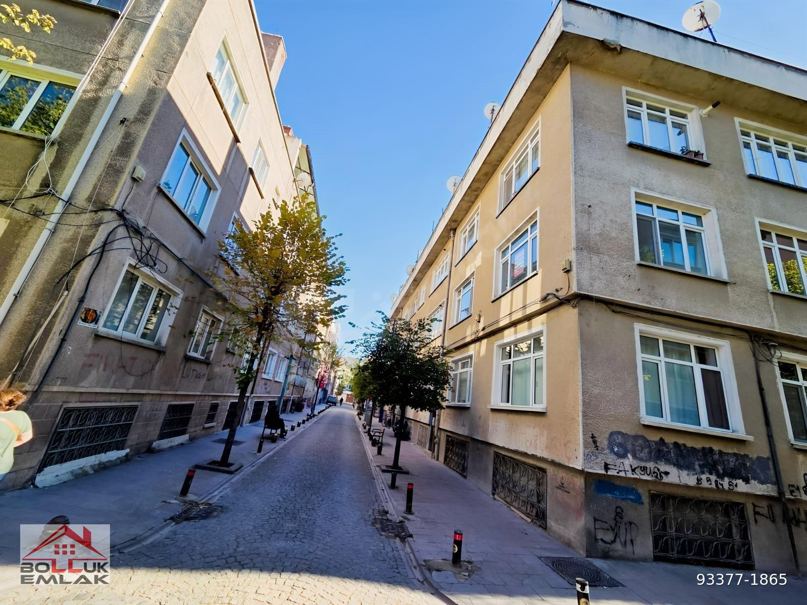 ARİFİYE'DE 3+1 110 M2 KOMBİLİ DAİRE