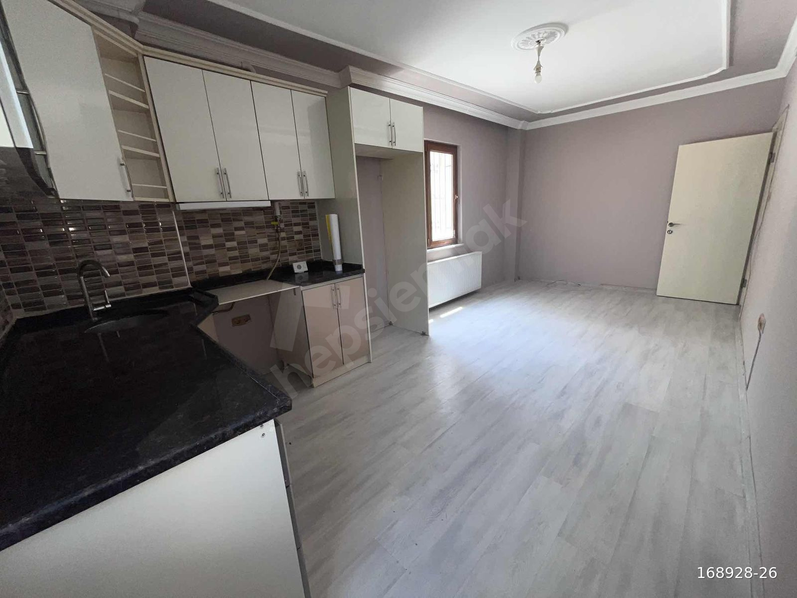Gömeç Umut Gayrimenkul BURHANİYE SATILIK DAİRE 2+1 DAİRE