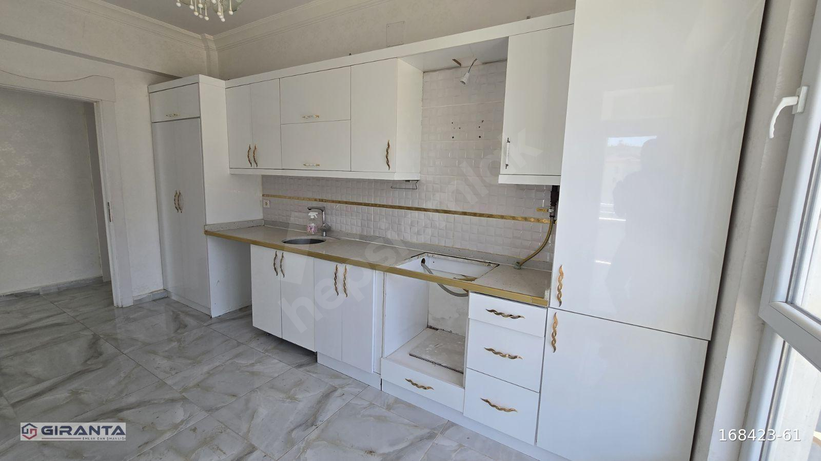 ŞAHİNTEPE MAH. MERKEZİ KONUMDA 2+1 KİRALIK DAİRE