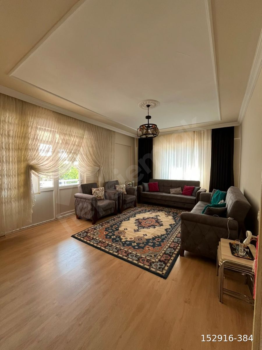 ÖZ GAYE EMLAKTAN DEVELİ HASAN ŞAHAN MAHALLESİNDE SATILIK DAİRE