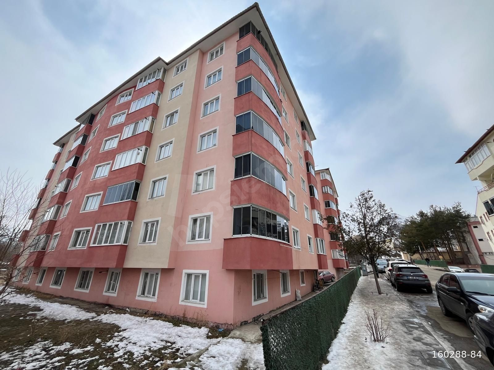 DETAY DAN TORTUMDA SATILIK 3+1 DAİRE