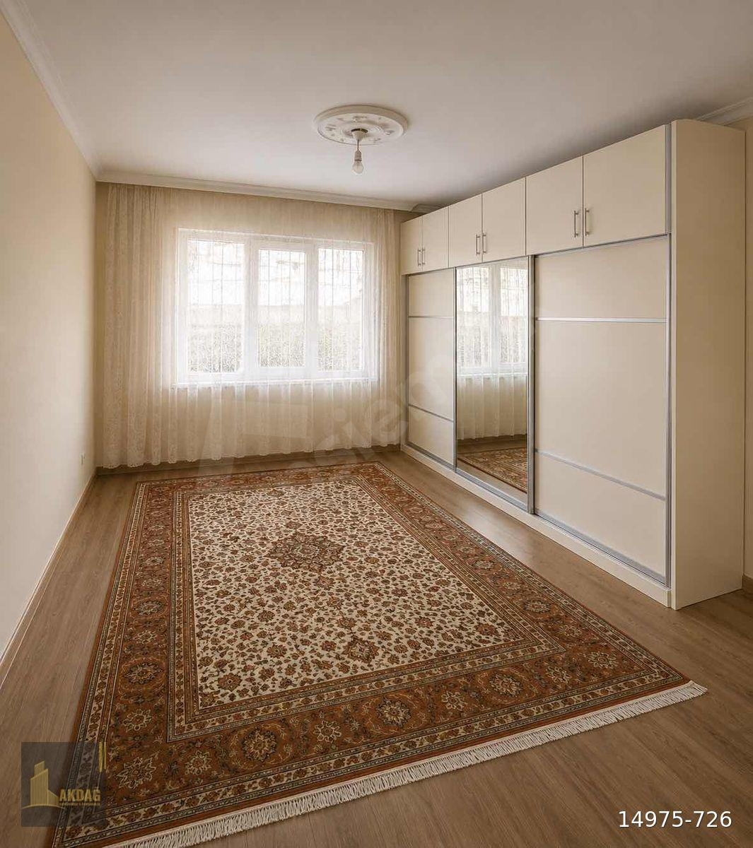 KUŞADASI İKİÇEŞMELİK'te Satılık 2+1 Geniş Daire FIRSATT!