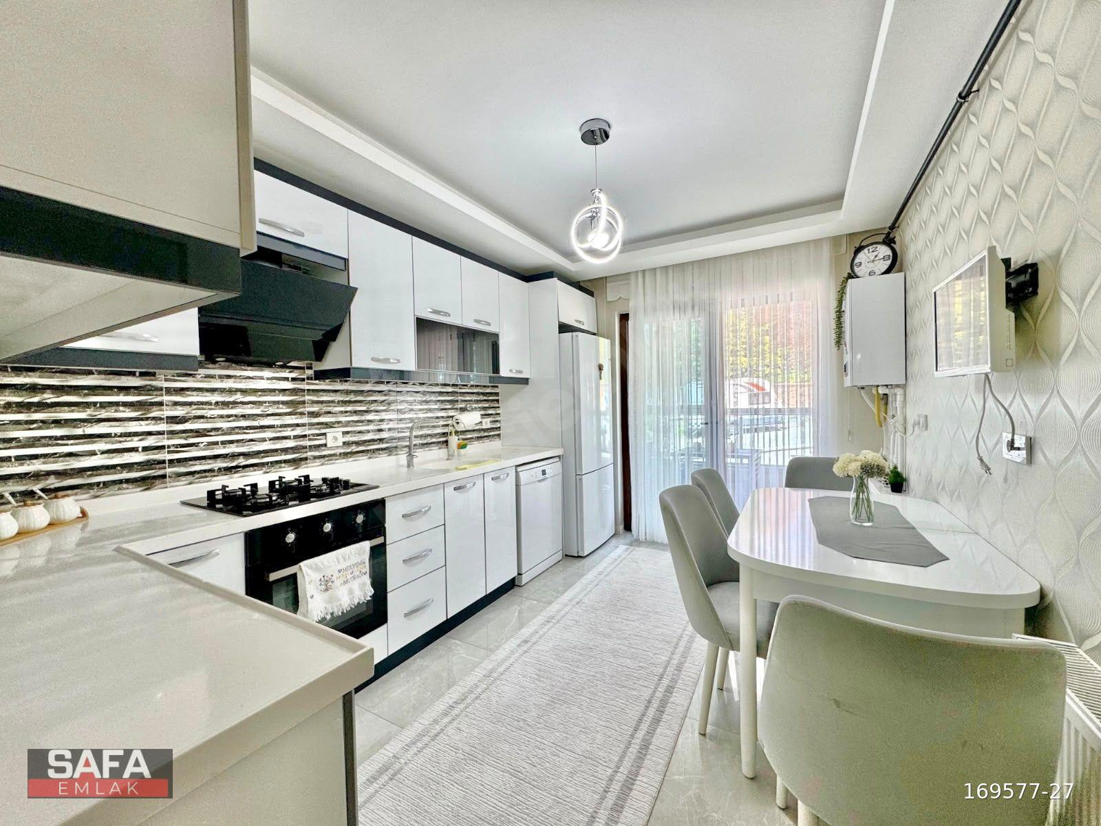 SAFA'DAN ▓ YENİ BİNA'DA 125M² ARA KAT KİLERLİ ASANSÖRLÜ LÜXX 3+1