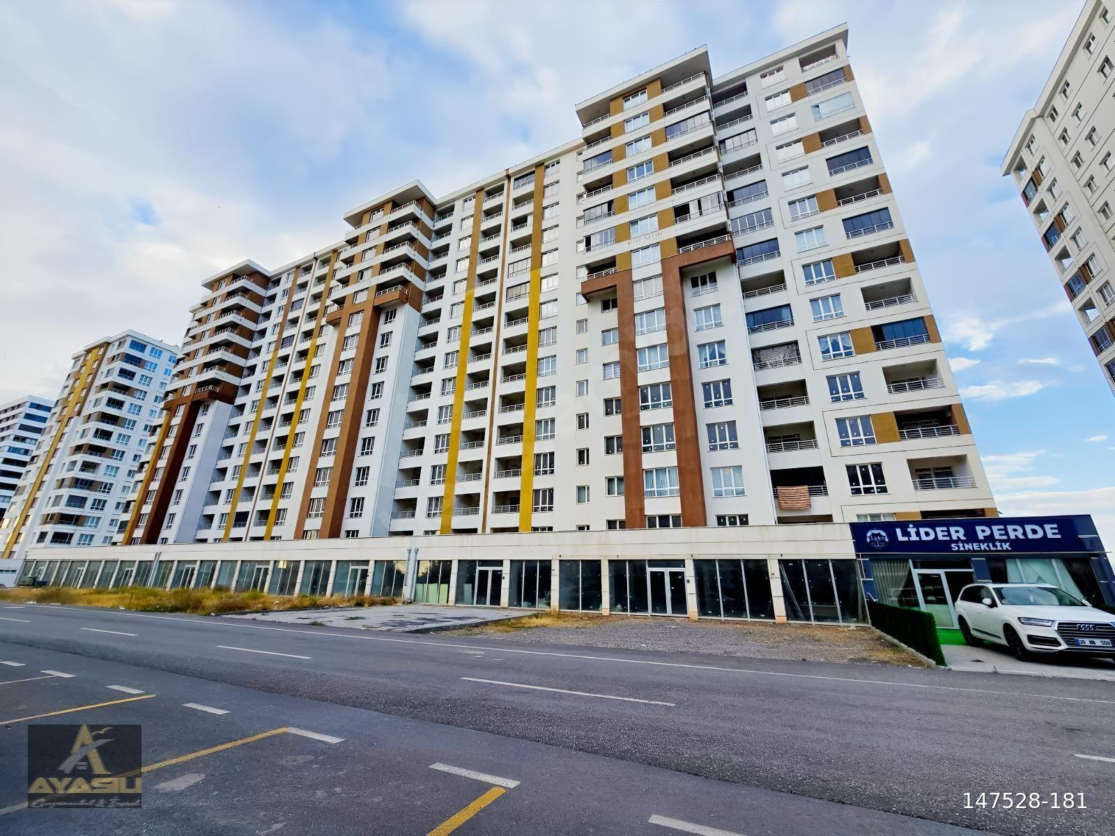 İLDEM YEŞİLYURT' DA SATILIK 3+1 DAİRE