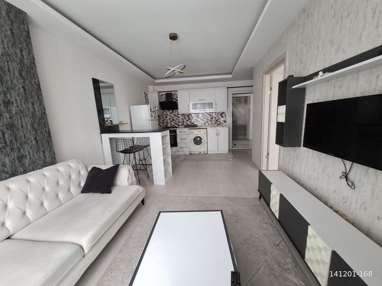 Atakum Yenimahalle'de Kiralık Esyalı Geniş 1+1 Daire