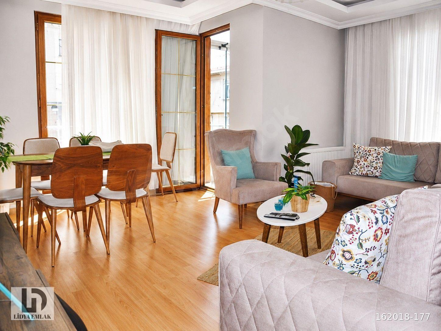 AVCILAR CİHANGİR ORMANLI CADDESİ ÜZERİNDE 2+1 SATILIK DAİRE
