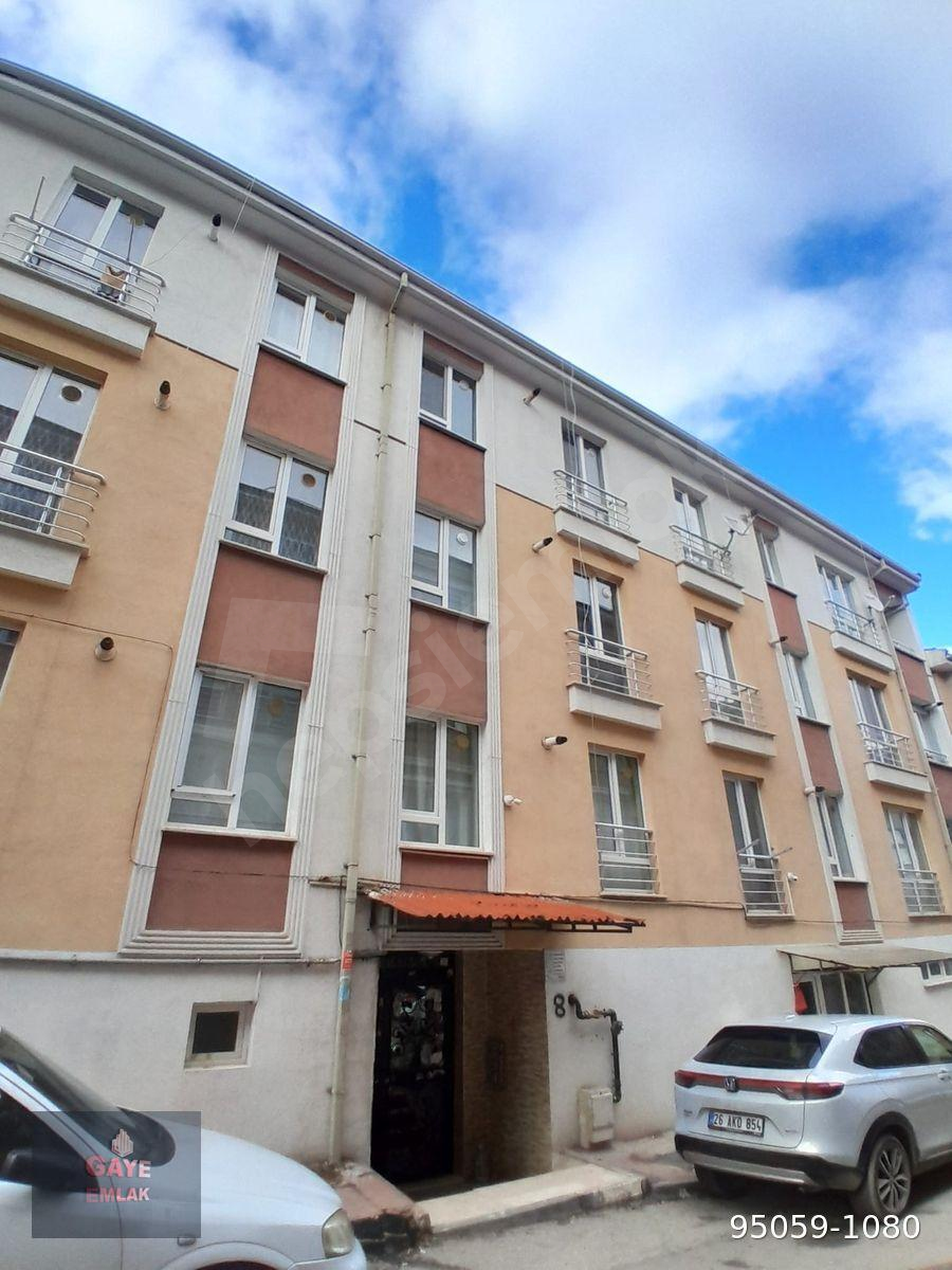 GAYE EMLAKTAN ESOGÜ YAKININDA KİRACILI 1+1 SATILIK DAİRE