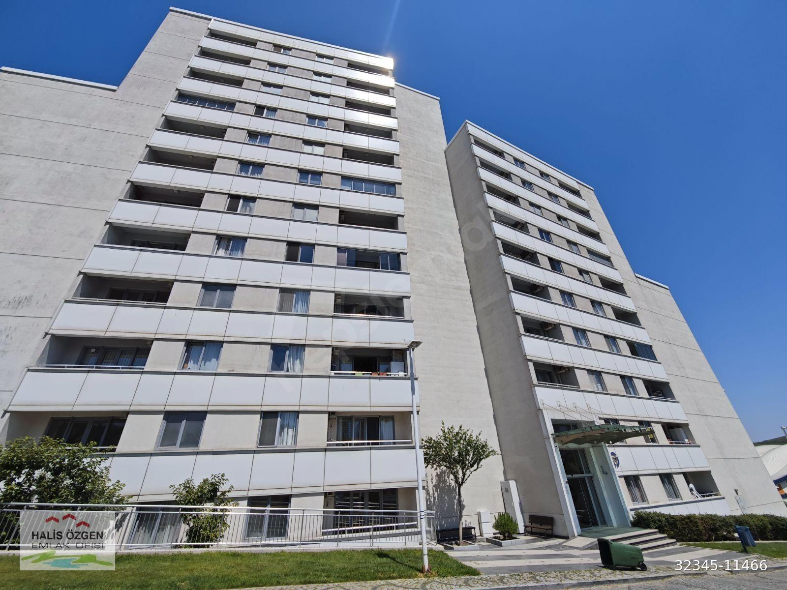 BAHÇEŞEHİR SPRADON VADİ EŞYALI 1+1 KİRALIK DAİRE