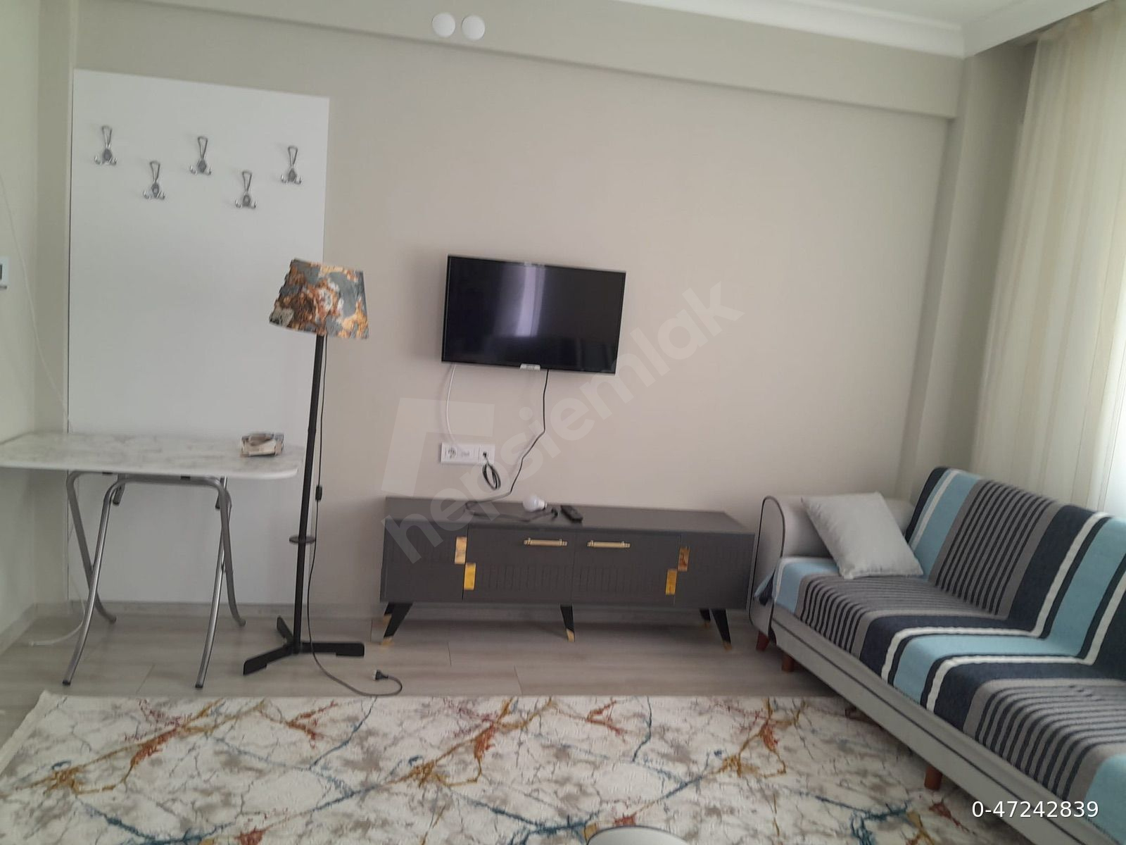 1+1 DİŞ HASTANESİ KARŞISI EŞYALI KİRALIK DAİRE