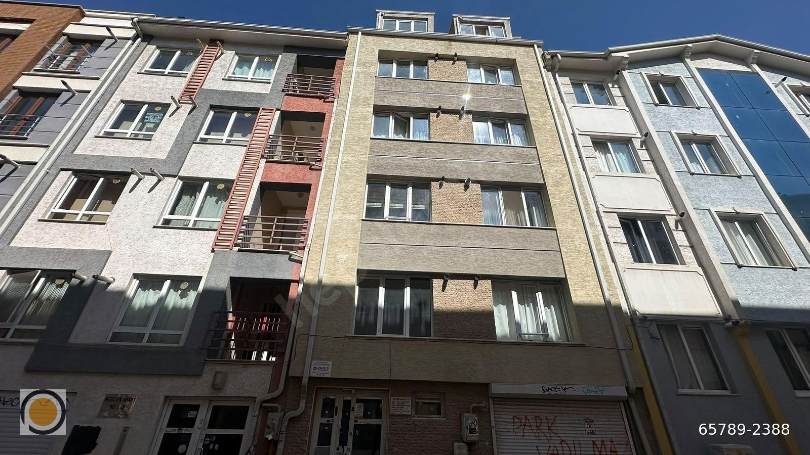 Paris Emlak Yönetimi'nden, Yenibağlar'da Kiralık 2+1 Daire