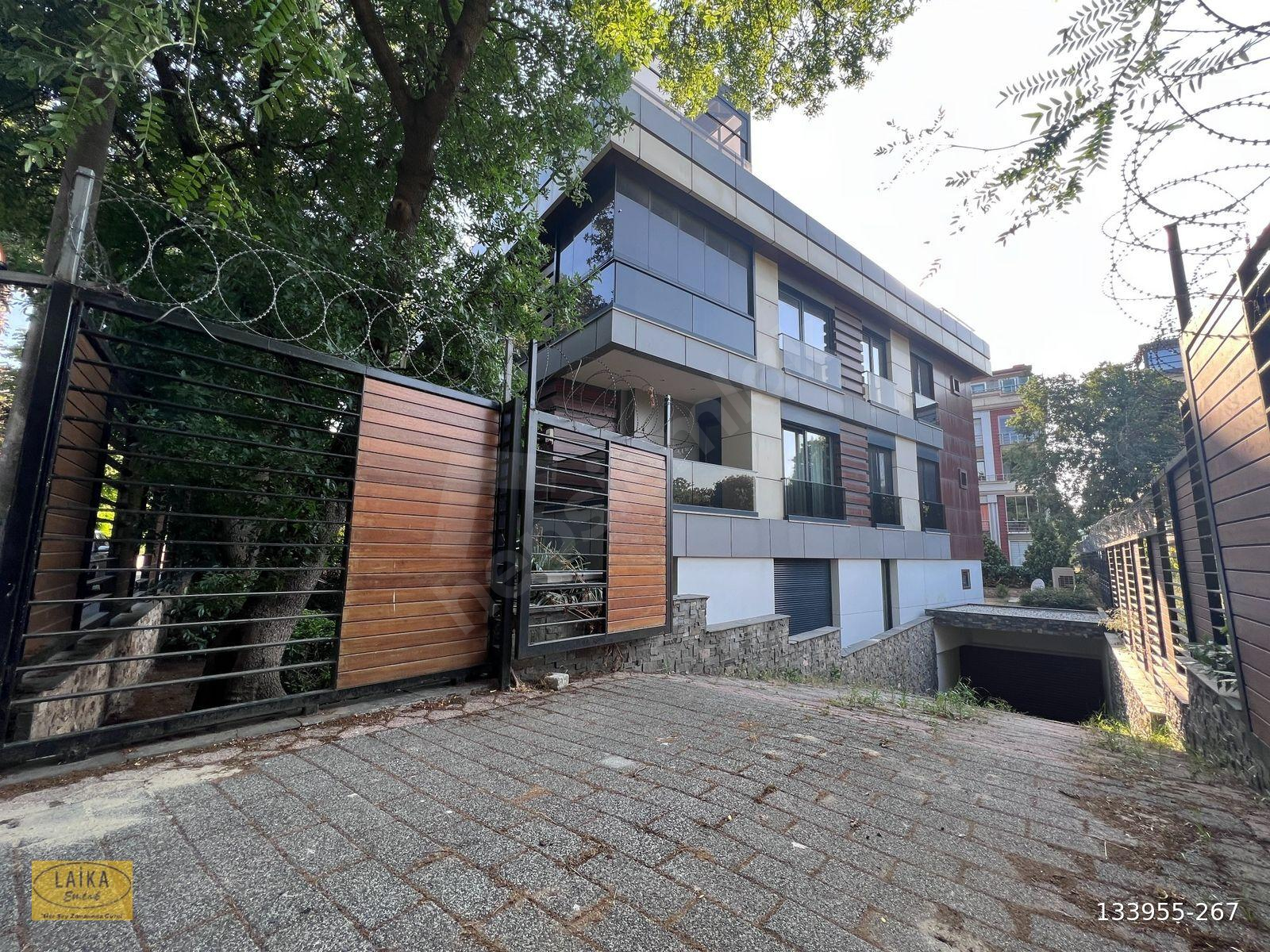 Laika Emlaktan Çift Girişli Teraslı Boş 340 m² 4,5+2 Dubleks