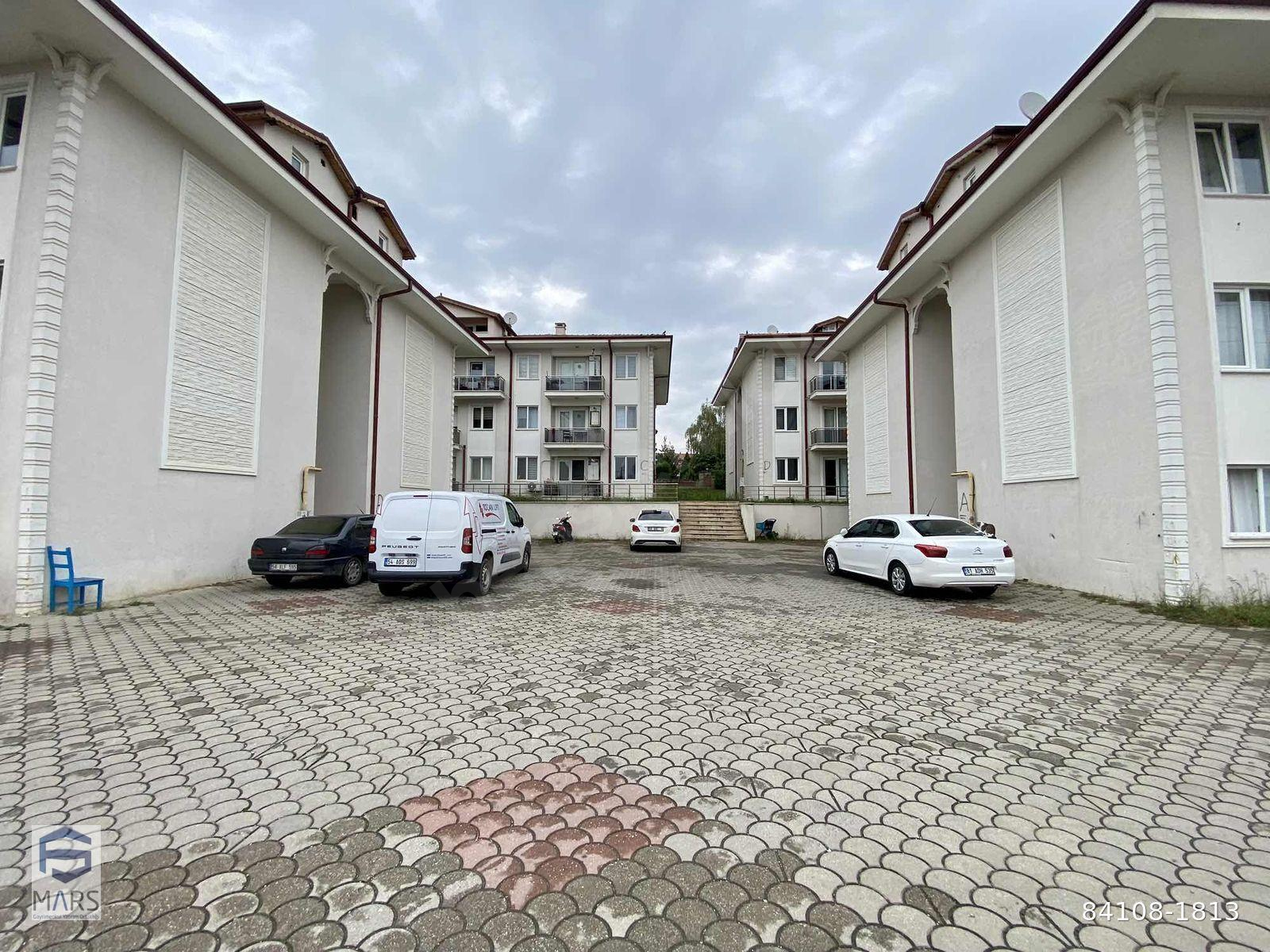 Üniversite Yakını,Site İçerisinde 2+1 Eşyalı Satılık Daire