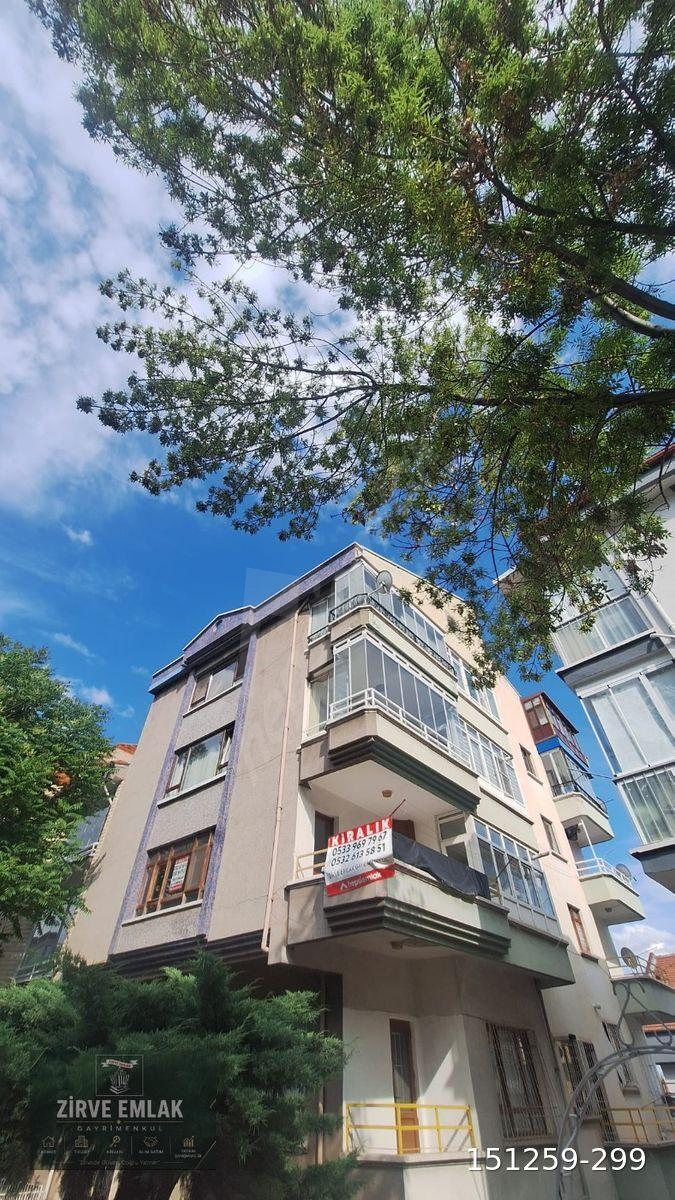 ZİRVE EMLAK'DAN ÜST RAGIP TÜZÜN CAD....4+1/BLOK BAŞI/1.KAT/FERAH KİRALIK DAİRE...