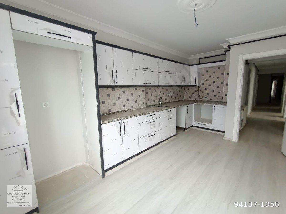 Akhisar Efendi Mahallesi'nde 3+1 Kiralık Daire