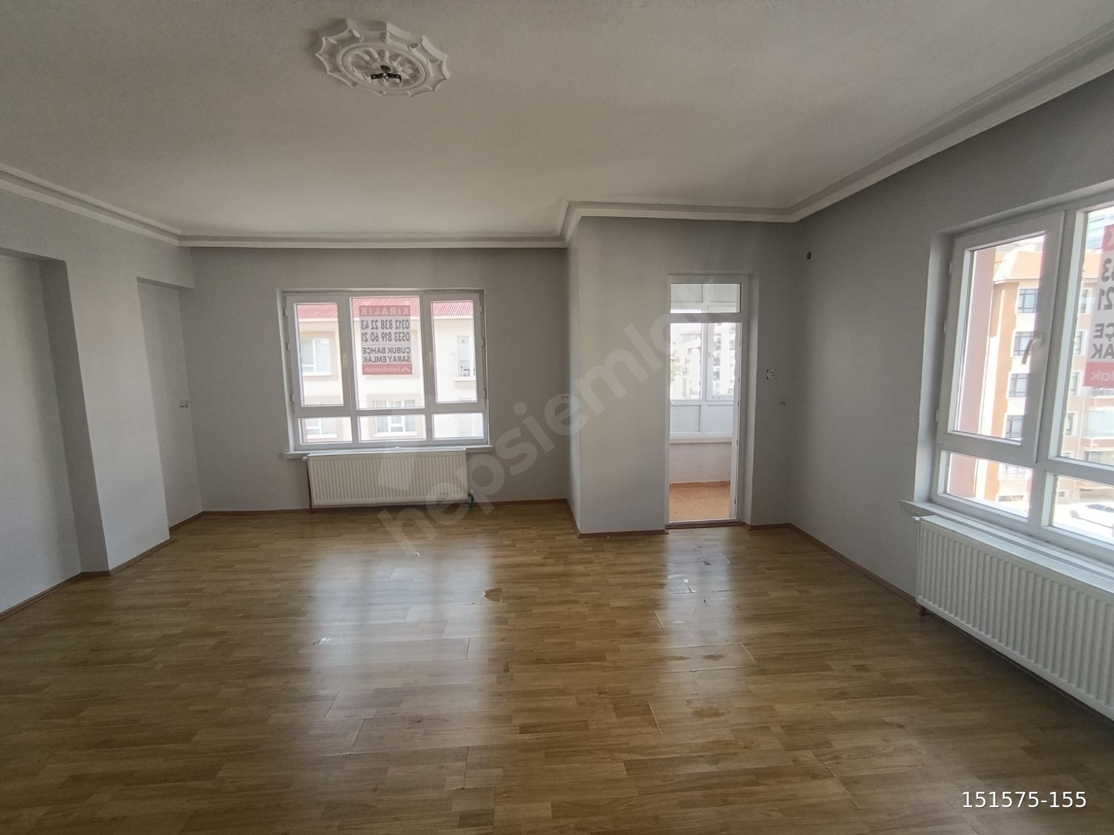 MERKEZİ KONUMDA ORTA KAT ASANSÖRLÜ KİRALIK DAİRE