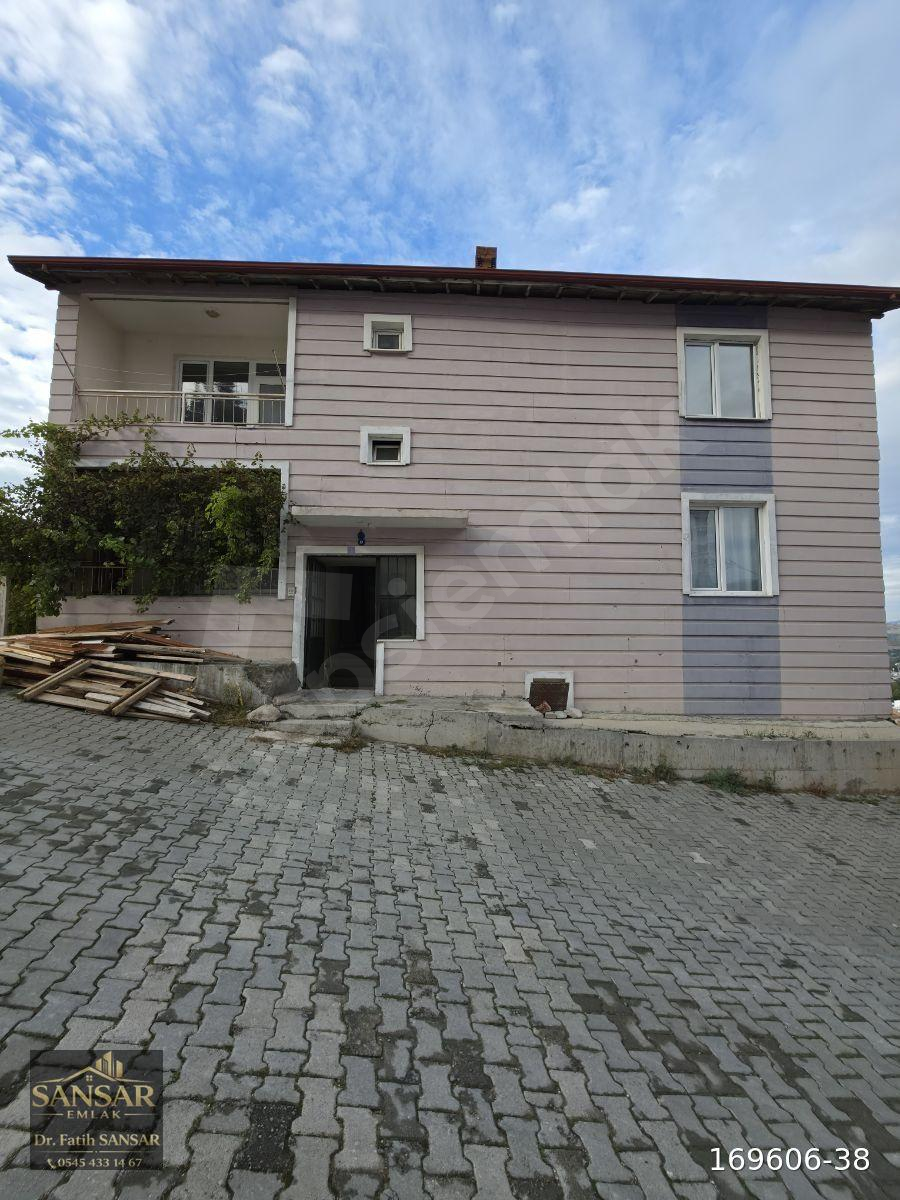 Sansar Emlak'tan KİRALIK 3+1 SOBALI Daire-Kaleardı Mah.