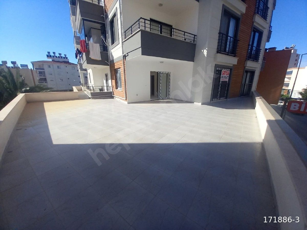 RÇ EMLAK GAYRİMENKUL’DEN ANAMUR MERKEZDE GENİŞ 3+1 DAİRE