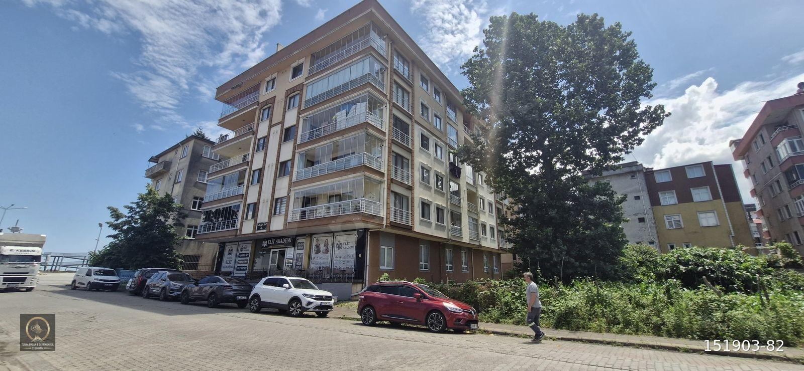 TUĞRA EMLAK'TAN KUMYALI MAHALLESİNDE 3+1 KİRALIK DAİRE