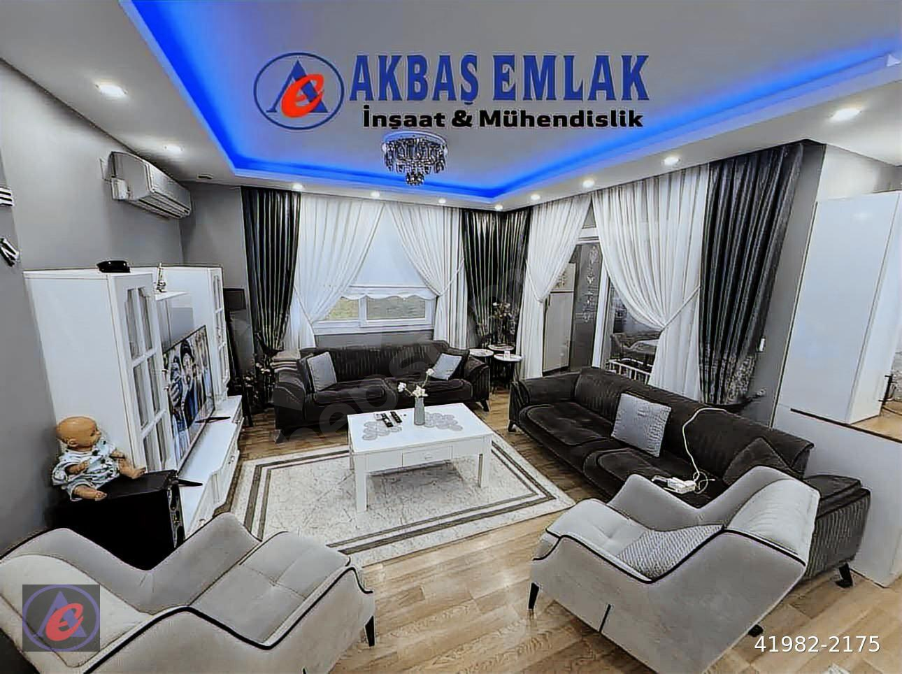 AKBAŞ'tan SATILIK | HAVUZLU | CAM BALKONLU | KİLERLİ | DAİRE
