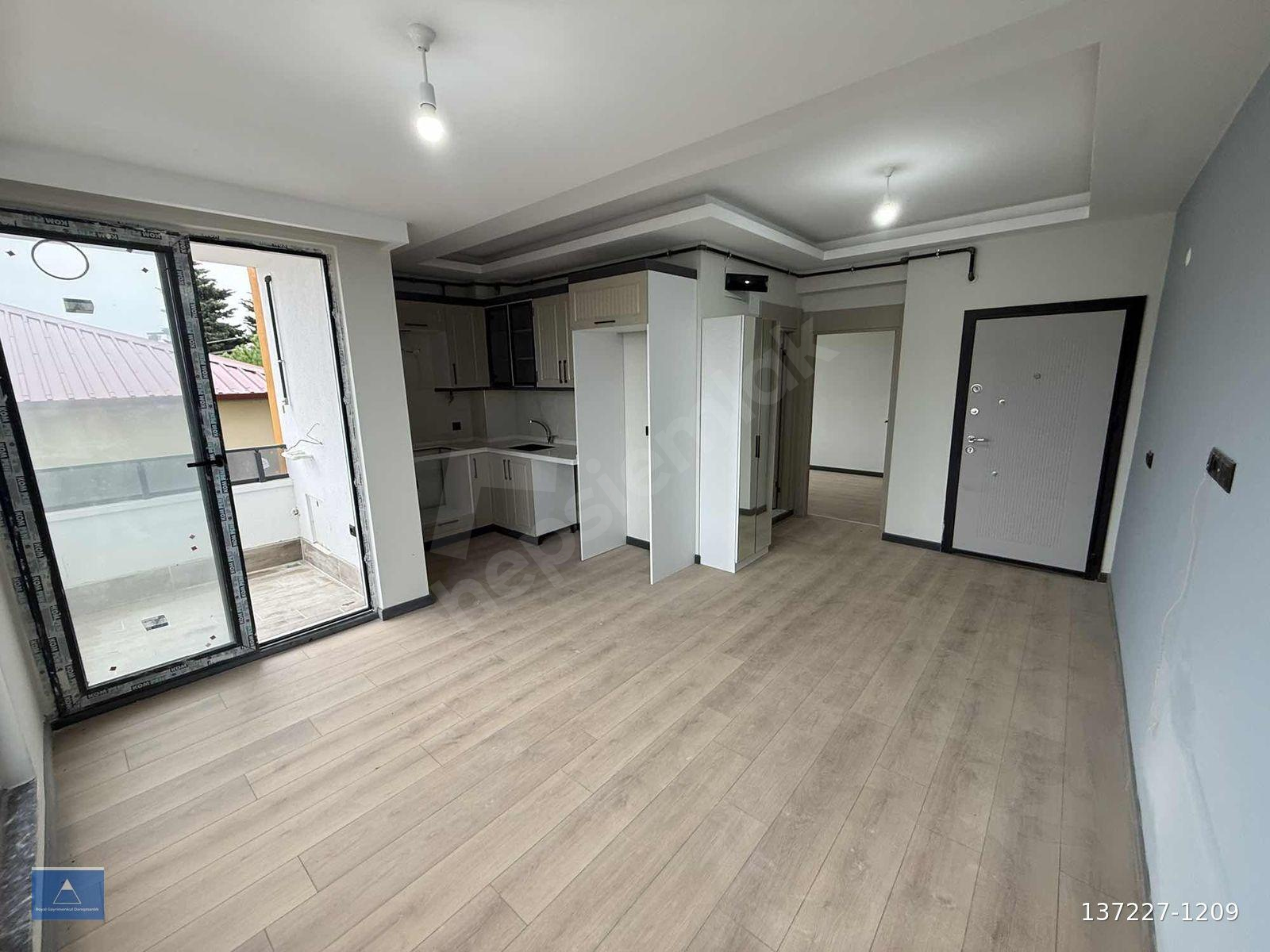 ATAKUMDA YÜKSEK KREDİLİ ARAKAT FIRSAT 1+1 DAİRE