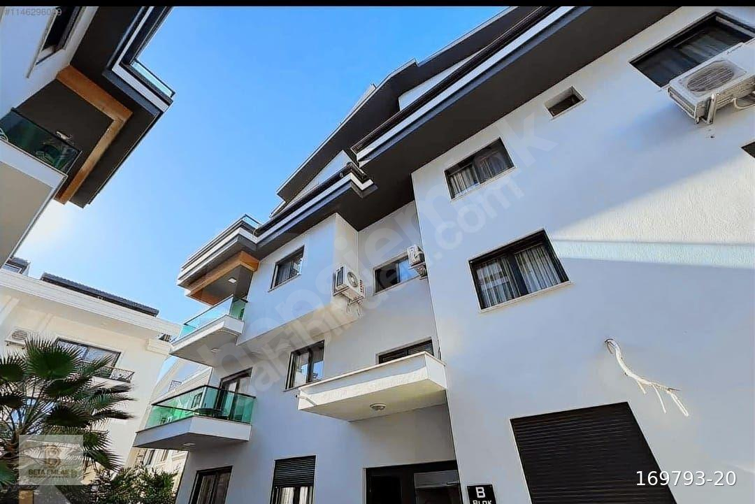 FETHİYE MERKEZ DE SÜPER LÜX KİRALIK 2+1 DUBLEX DAİRE