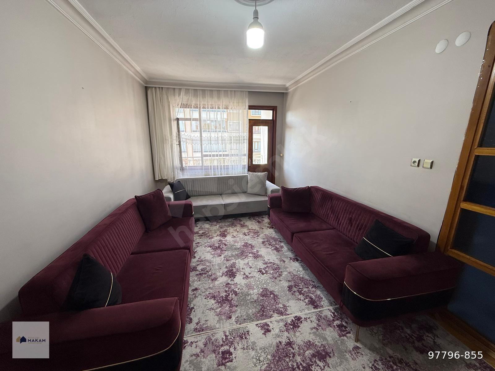 ARAPLAR CADDE CEPHELİ SATILIK 3+1 DAİRE