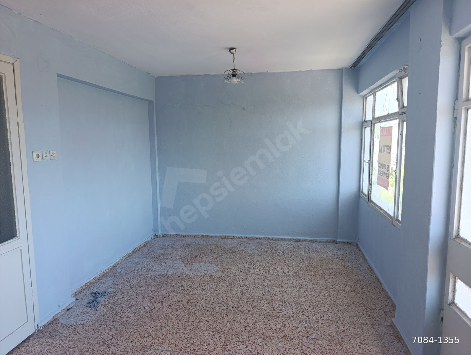 EGE ÜNİVERSİTESİ KARŞISI FIRSAT DAİRE