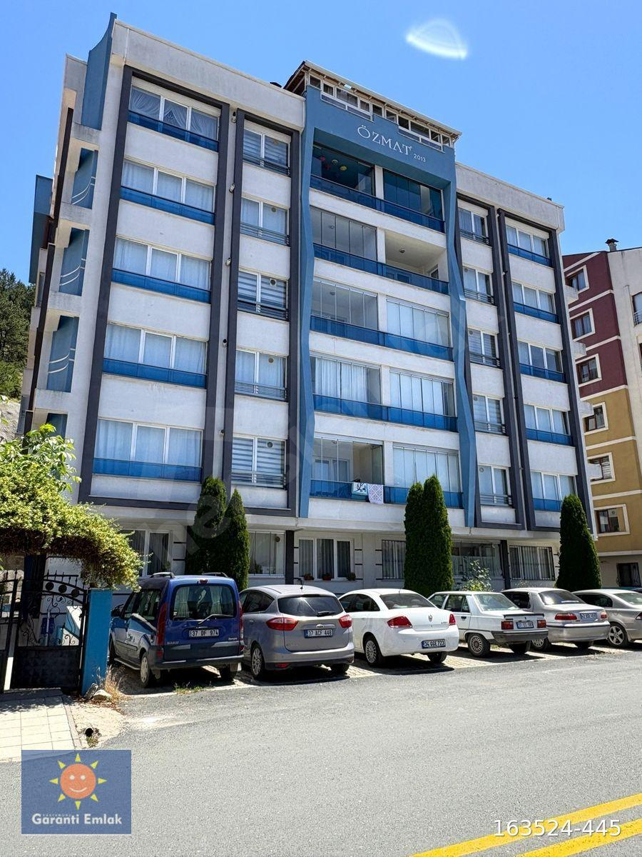 GARANTİ EMLAK'TAN PARK MAVİ APARTMANI'NDA SATILIK LÜKS 2+1 DAİRE