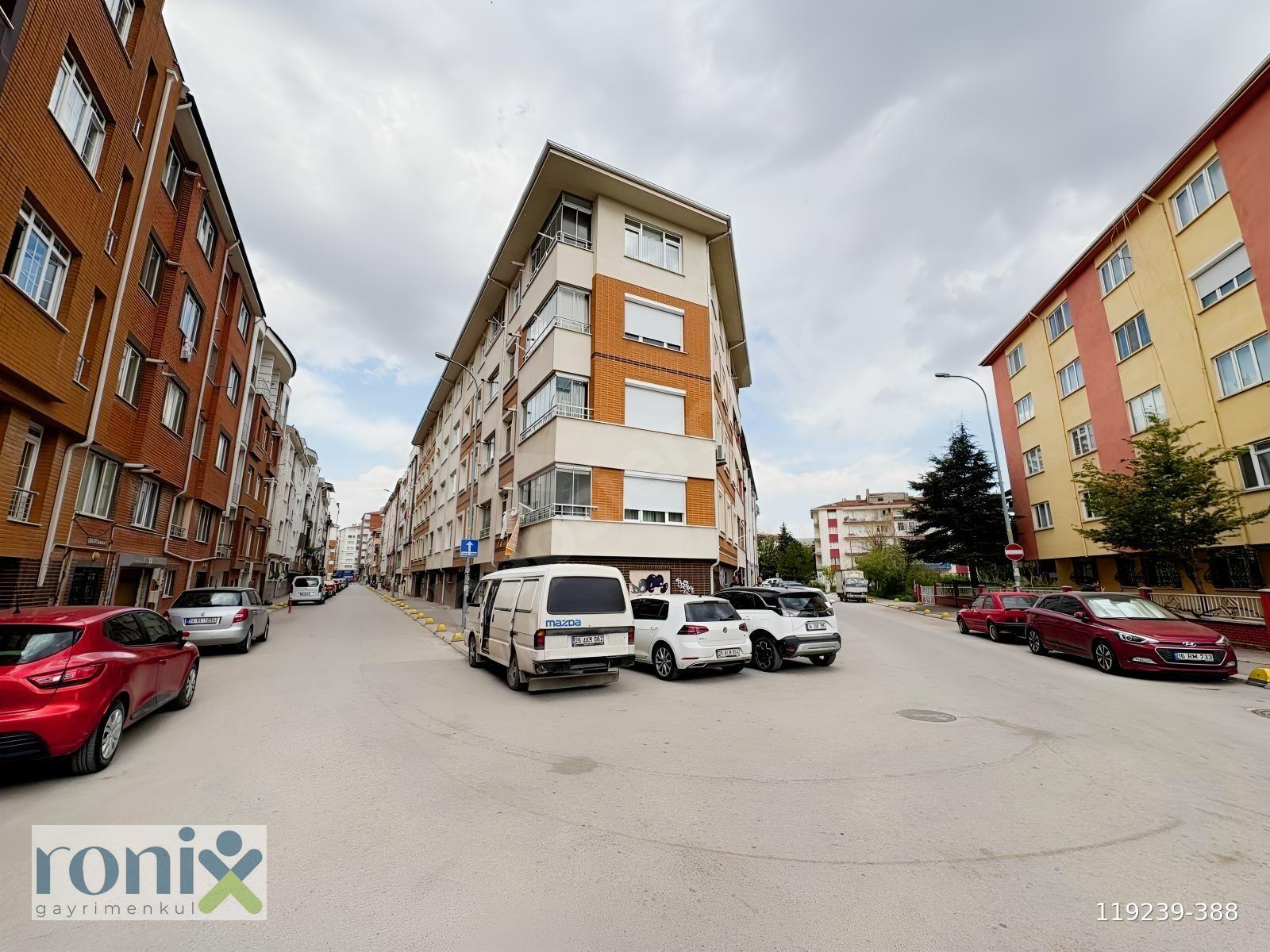 RONIX // YENİBAĞLAR MAH. / 2+1 / ASANSÖR / FULL EŞYALI / OTOPARK