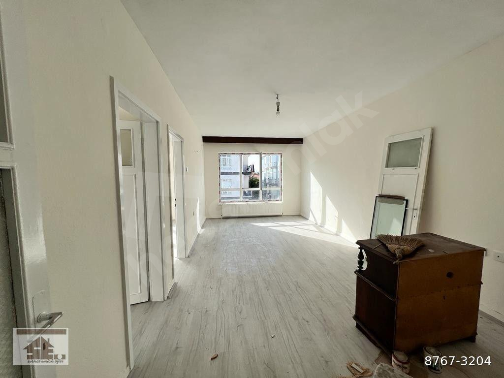 SERHAT EMLAK'TAN KATTA 3+1 S.S.K.HASTANESİ ARKASI KİRALIK DAİRE