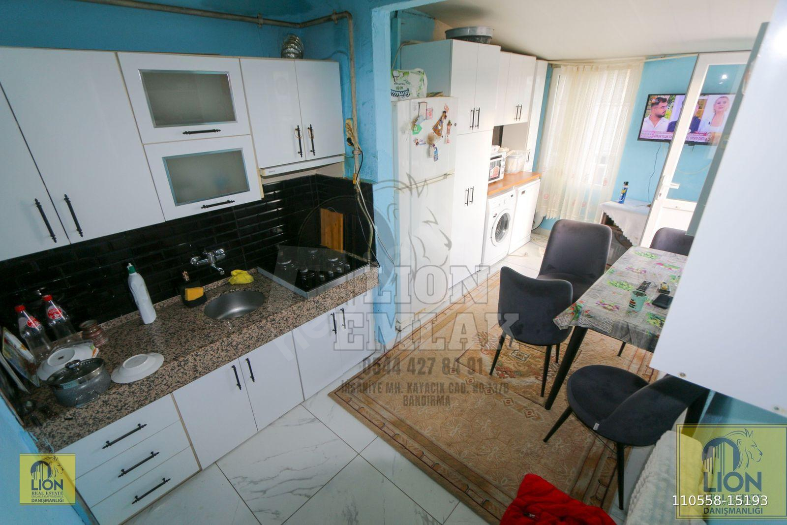 LION EMLAK'TAN ÇARŞI MERKEZ'DE 3+1 ÇİFT CEPHELİ ,TERASLI SATILIK DAİRE
