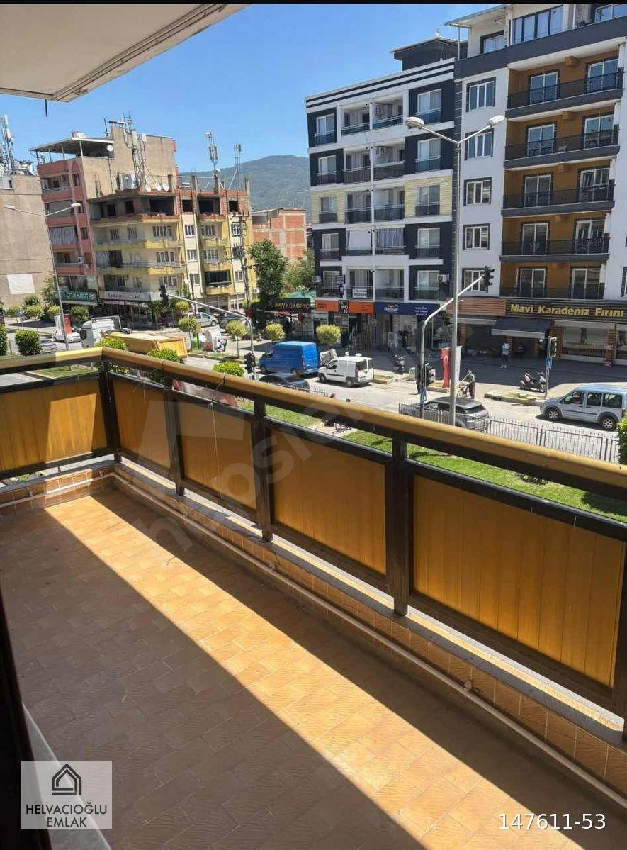 ÇİNE ADNAN MENDERES BULVARINDA SATILIK 2+1 DAİRE
