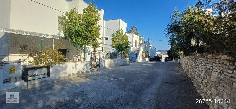 Bodrum Eskiçeşme Kiralık 2+1 Bahçe Katı Daire