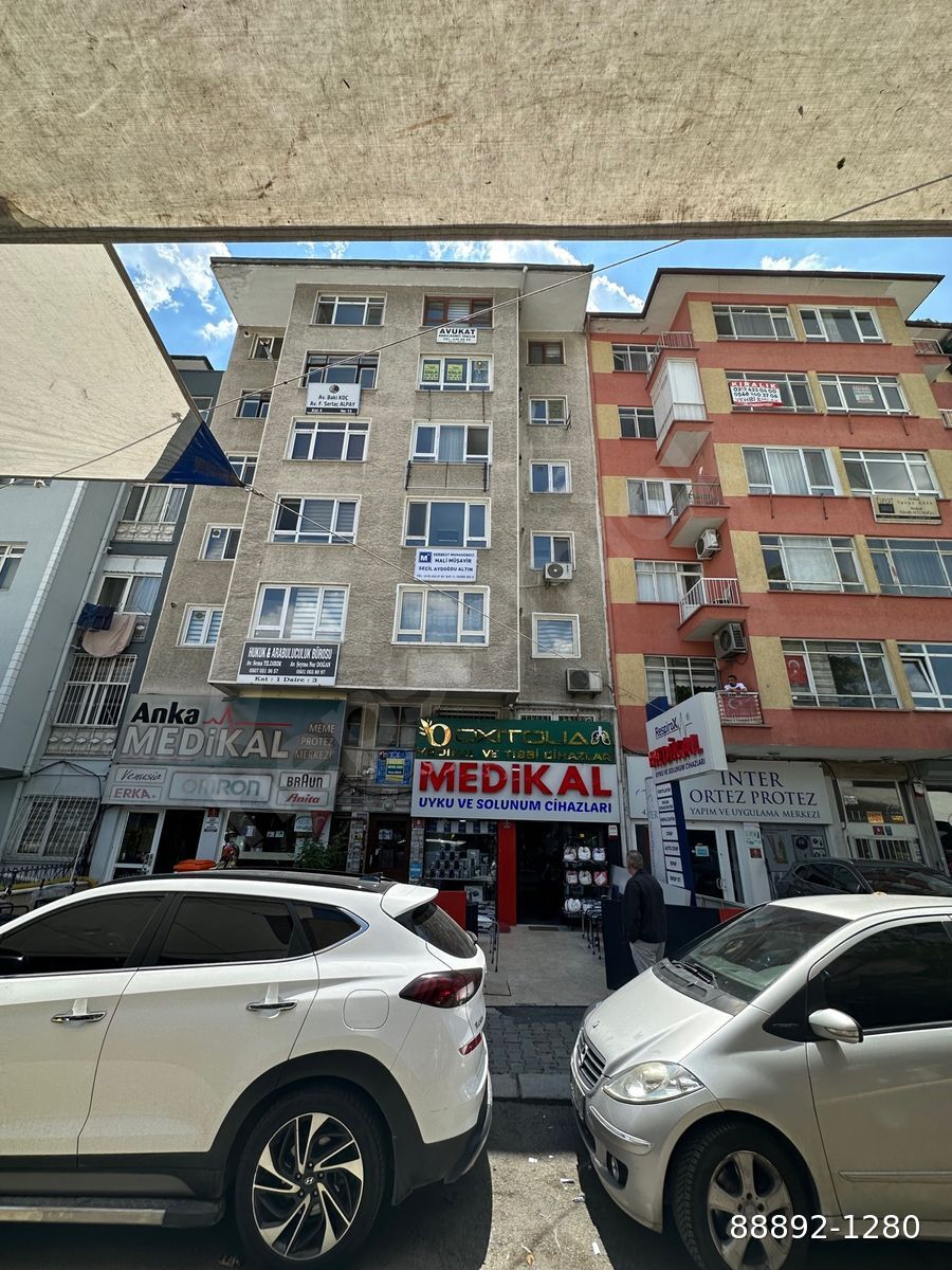 SIHHİYE MARMARA SK 4 KAT ÖN 1+1 MOBİLYALI KOMBİLİ ASANSÖRLÜ DAİRE