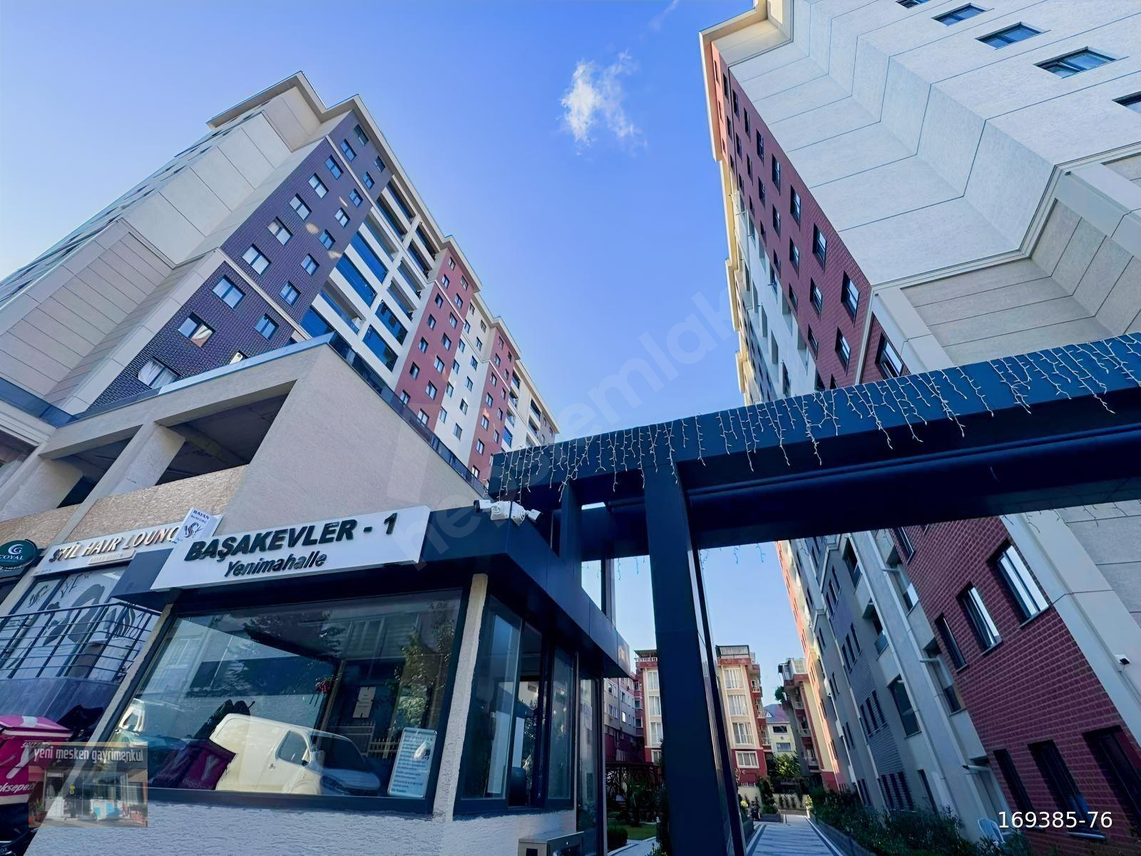 YENİMESKENDEN SATILIK BAŞAK EVLER 1 DE 2+1