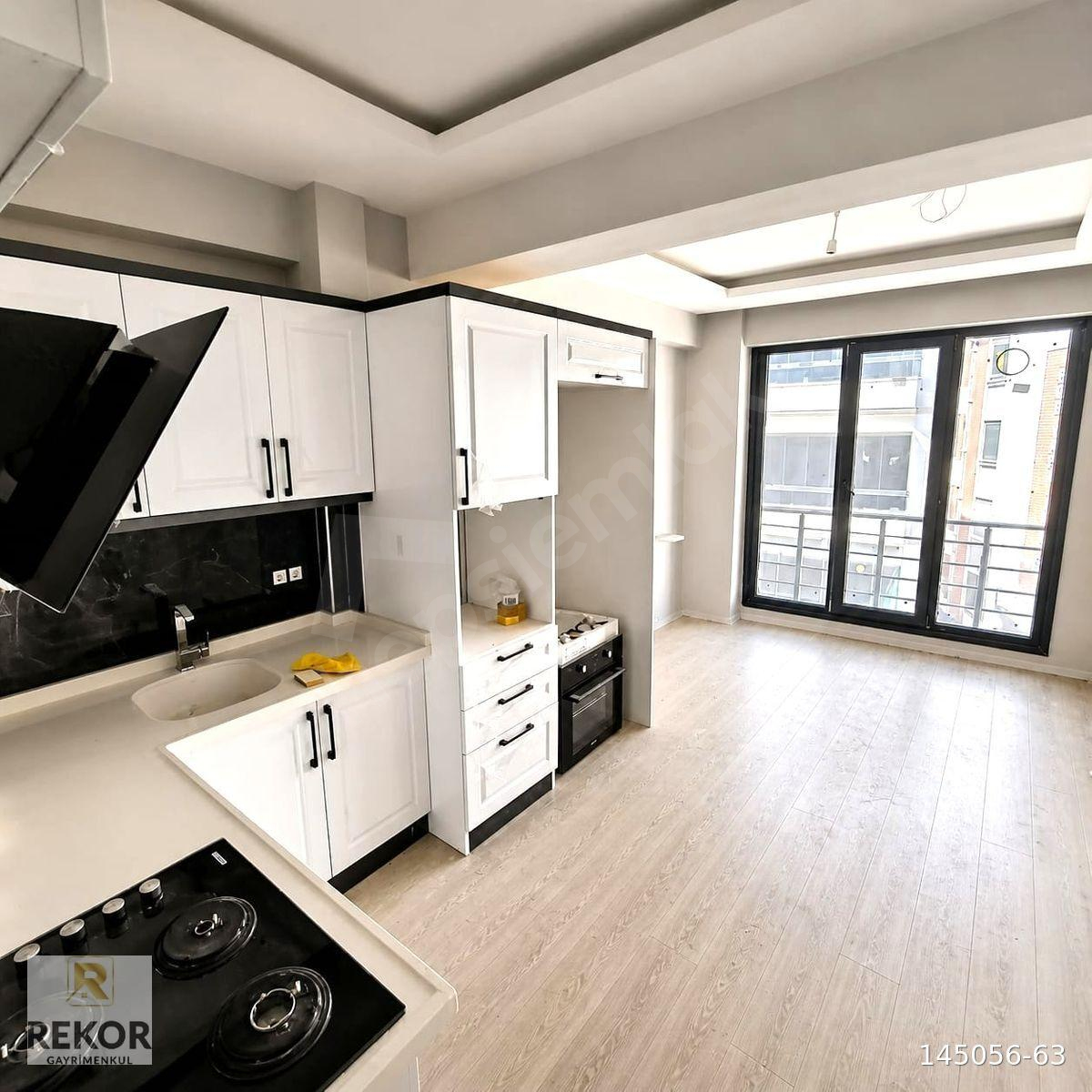 REKOR'DAN AKÇAY MERKEZ'DE ŞOK FİYATA ULTRA LUX FIRSAT 1+1 DAİRE