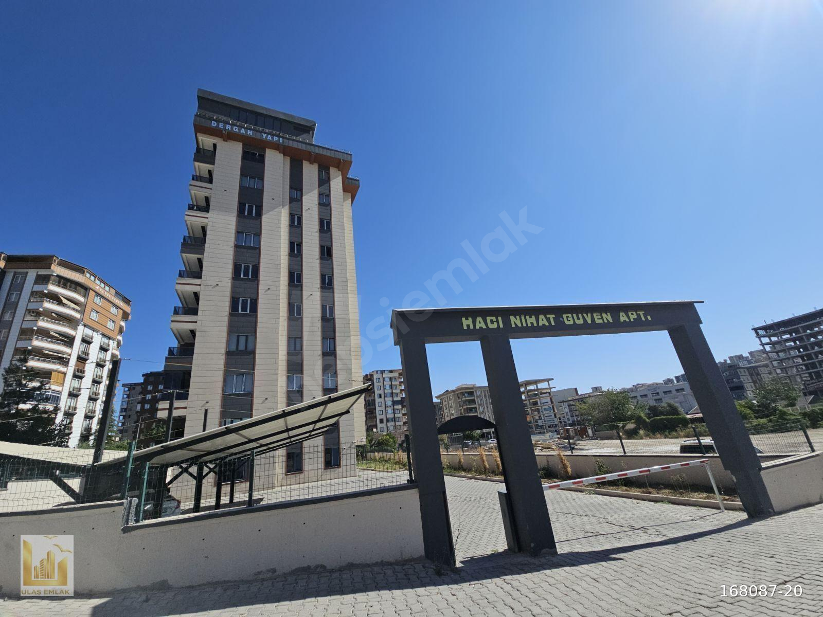 ULAŞ EMLAKTAN KARAKÖPRÜ BELEDİYESİ CİVARI 4+1 SIFIR DAİRE