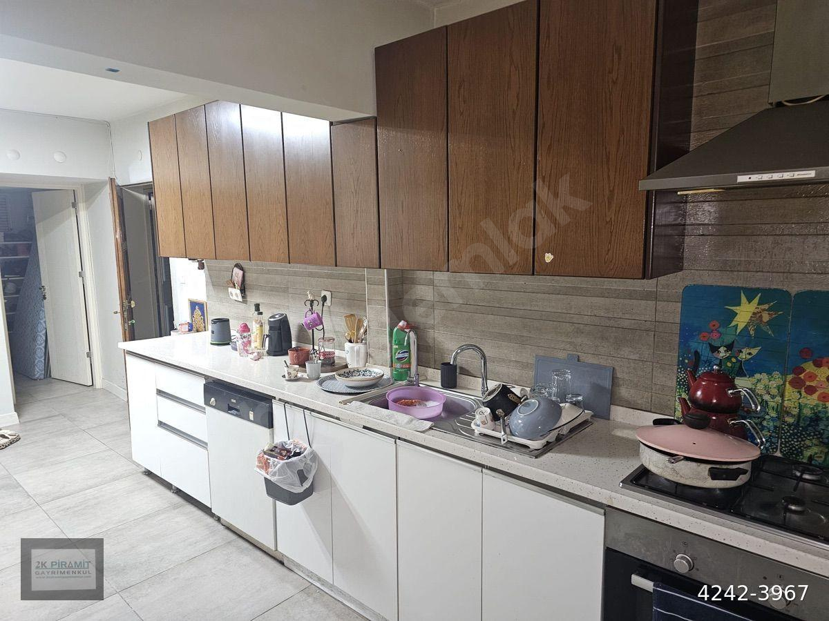 KURTULUŞ’da YÜZEVLER CİVARINDA SATILIK 3+1 CAZİP TEMİZ DAİRE !!!
