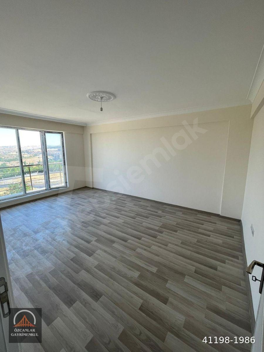 Altınköy Yakını Manzaralı,2.Kat Kiracılı Satılık Daire