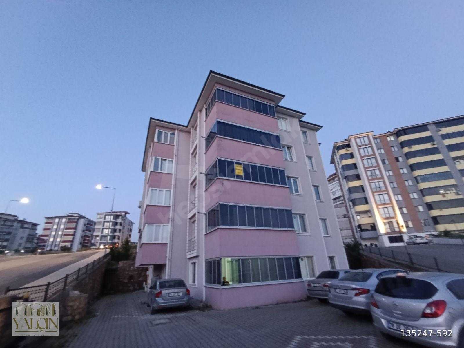 5000 EVLER 75.YILDA SATILIK 2.KAT 3+1 DAİRE-TAKAS OLUR-