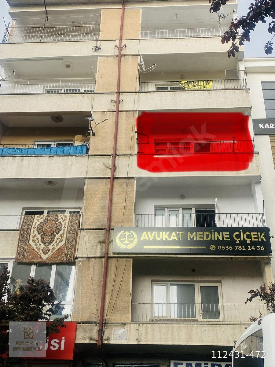 BG EMLAKTA ANA CADDE ÜZERİ DAİRE