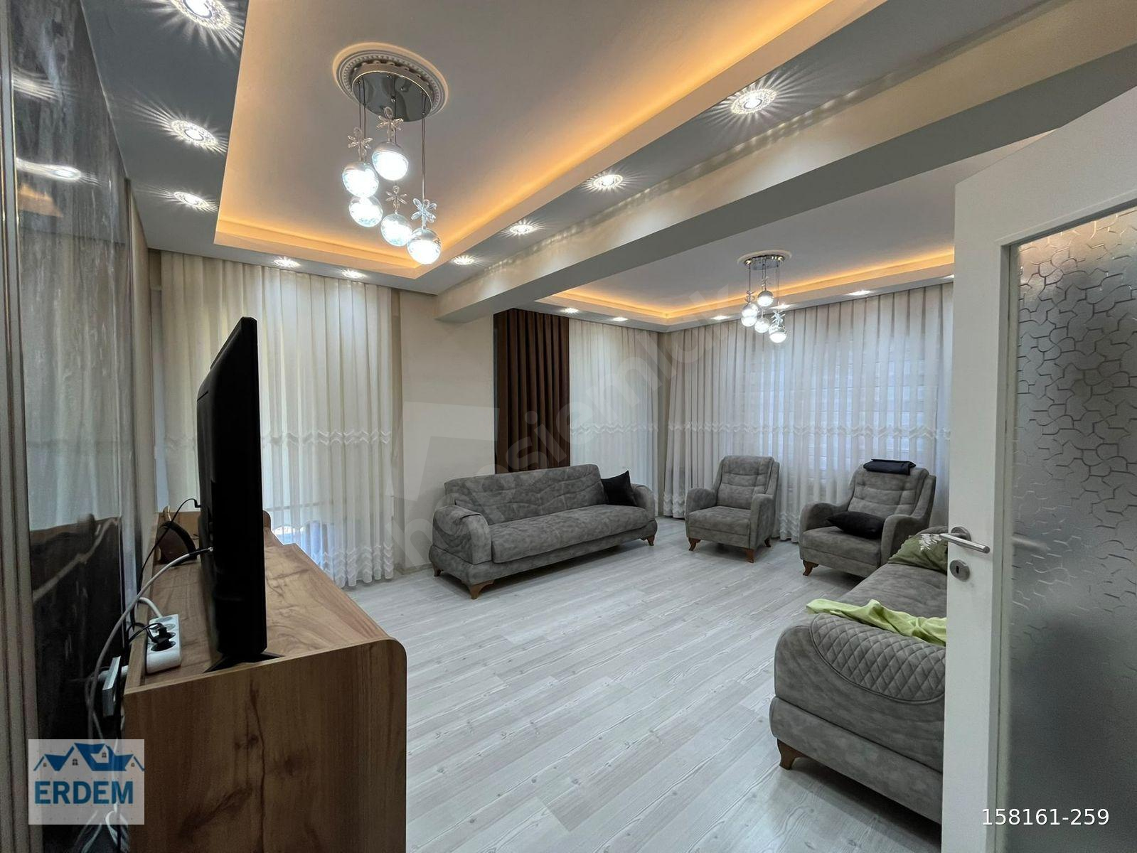 ERDEM EMLAKTAN KELİ MAHALLESİNDE SATILIK 3+1 GENİŞ DAİRE
