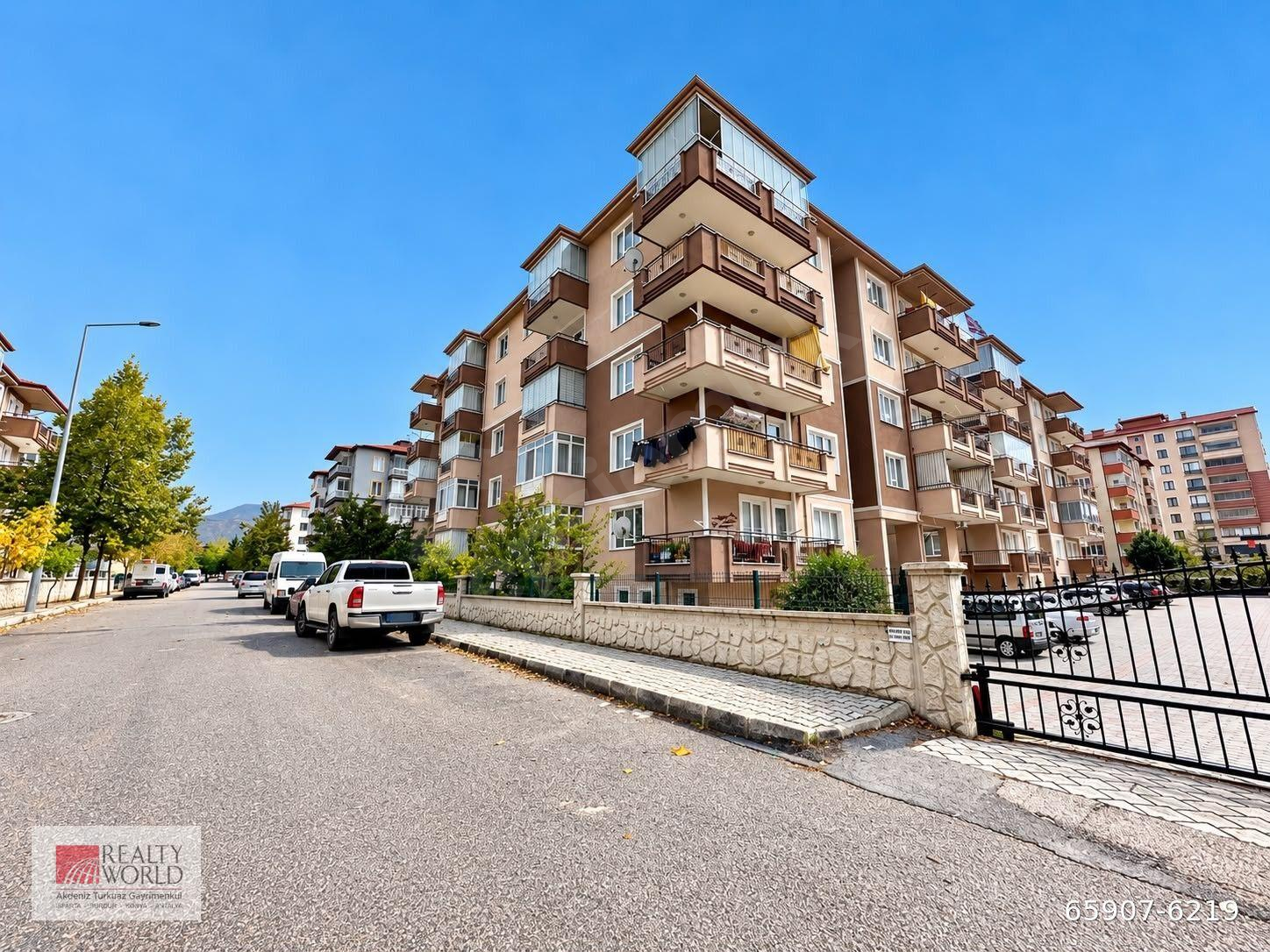 ISPARTA DAVRAZ MAHALLESİN'DE 3+1 SATILIK DAİRE