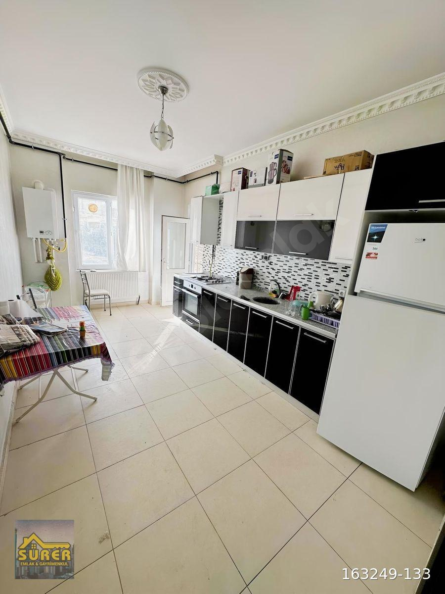 SÜRER EMLAK`TAN SATILIK 3+1 DAİRE`MİZ ARA KATTA 170 M2 OLMAKTA