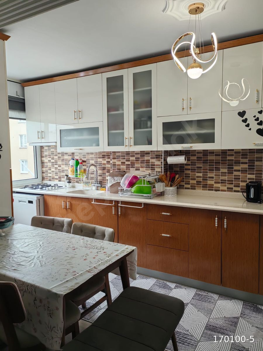 ÇİMEN’DEN NUSRATİYEDE FULL YAPILI SATILIK DAİRE