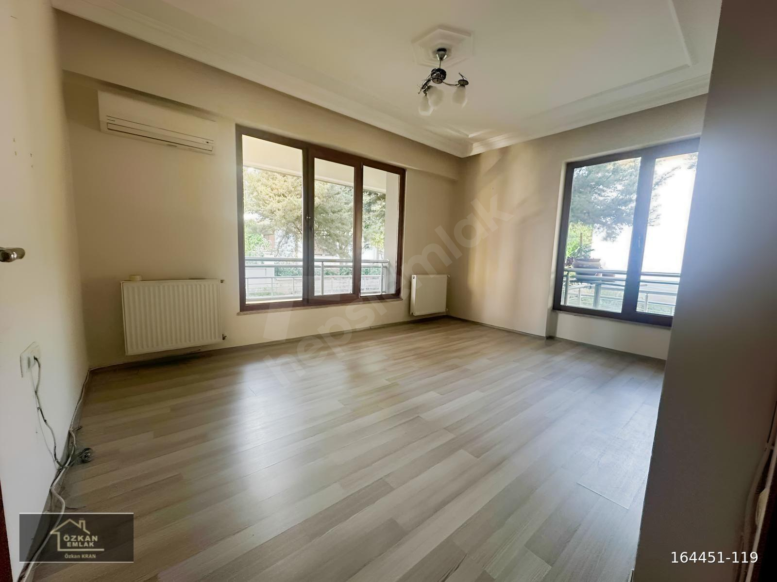 ÖZKAN EMLAK'TAN SAHİL MAH'DE YENİ BİNA KİRALIK 2+1 GENİŞ DAİRE