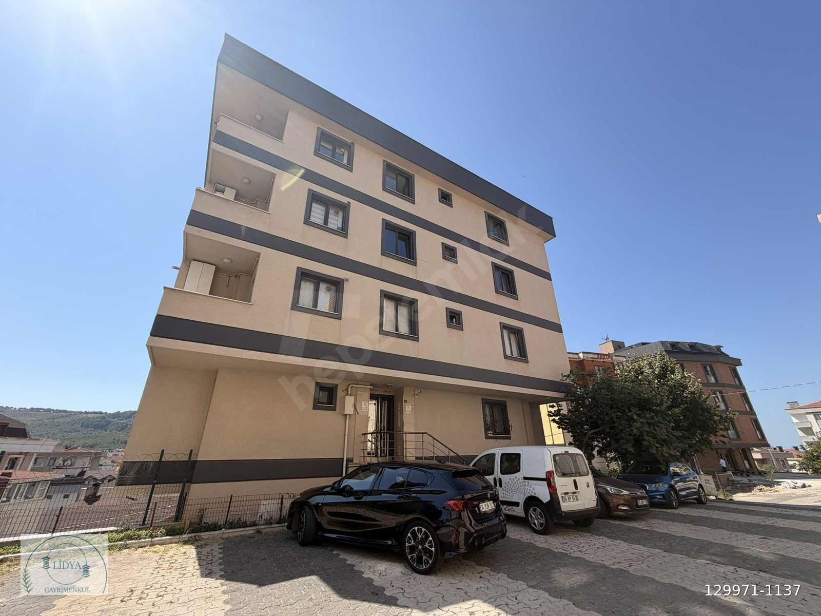 İNÖNÜ MAH. EŞYASIZ OTOPARKLI AYRI MUTFAKLI ADALAR MANZARALI 1+1