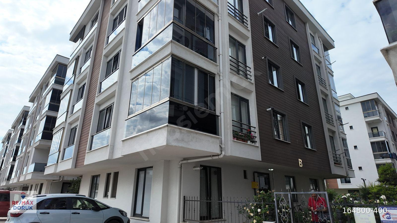 CUMHURİYET | EVİN PARK SİTESİ'NDE SATILIK EŞYALI 1+1 DAİRE