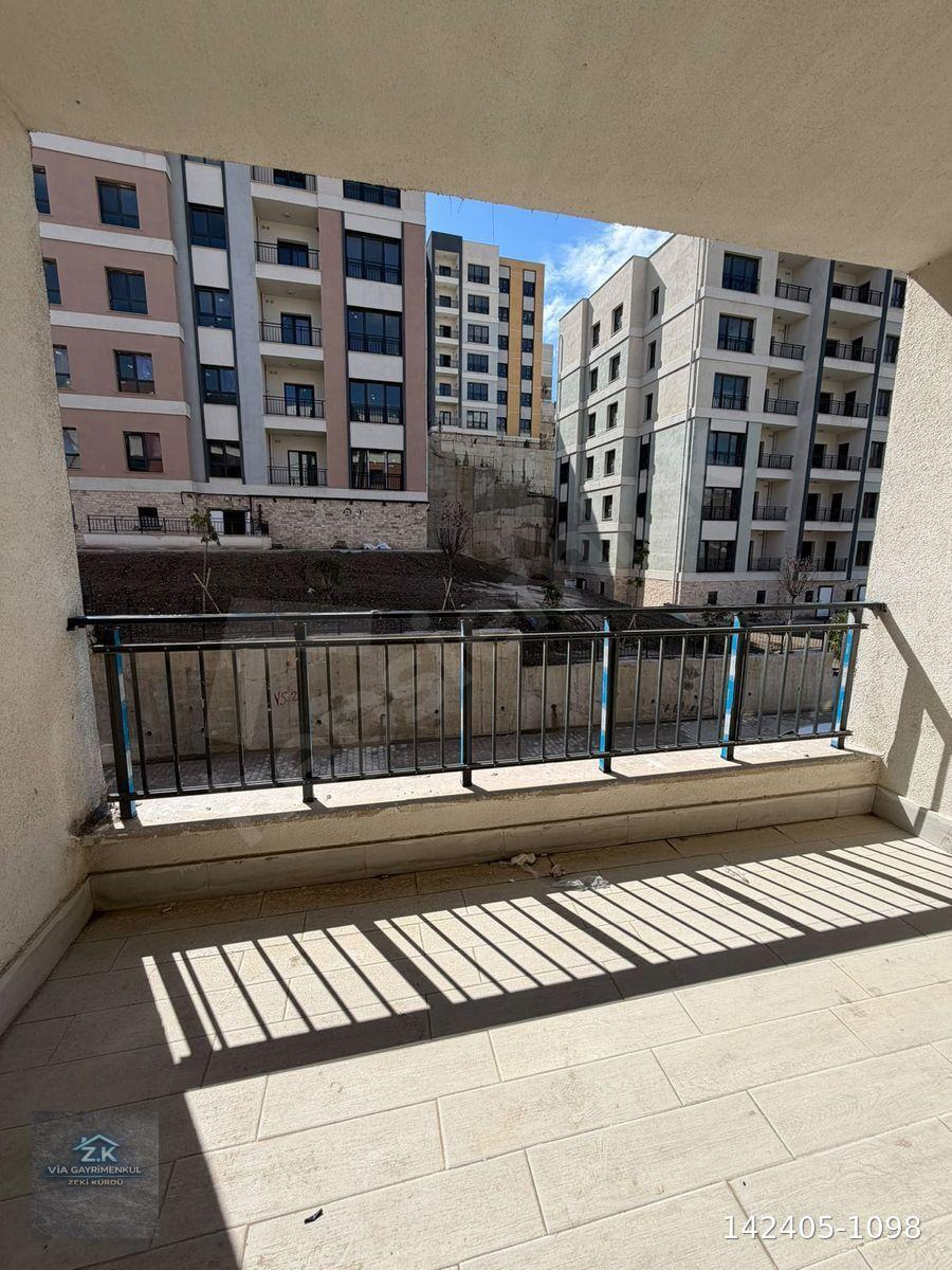 ZK VİA EMLAKTAN GÜNEYSÖĞÜT TOKİLERDE KİRALIK 3+1 DAİRE